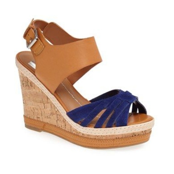 DV by Dolce Vita Shoes - Sale!⏱DV Dolce Vita Jaslyn Wedge Sandals 6.5